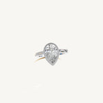 The Colette — Pear 2.00ct 