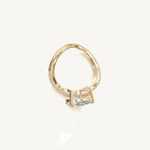 The Thétis — Pear 0.50ct 